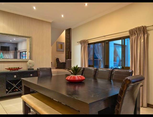 4 BEDROOM HOUSE FOR SALE IN BASSONIA ROCK